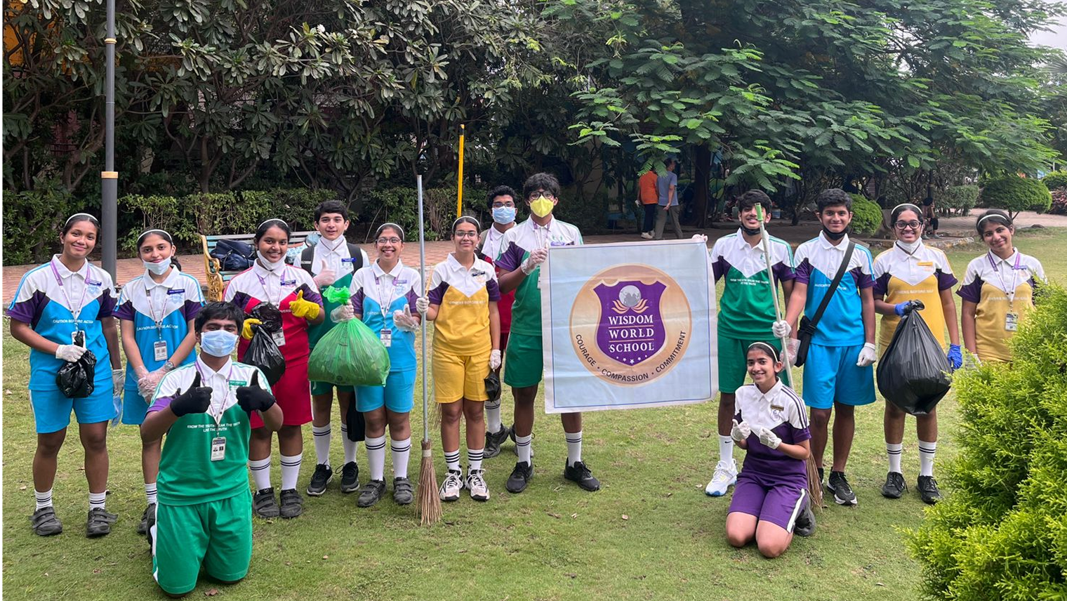 CLEANLINESS DRIVE AT SAVITRI PHULE GARDEN