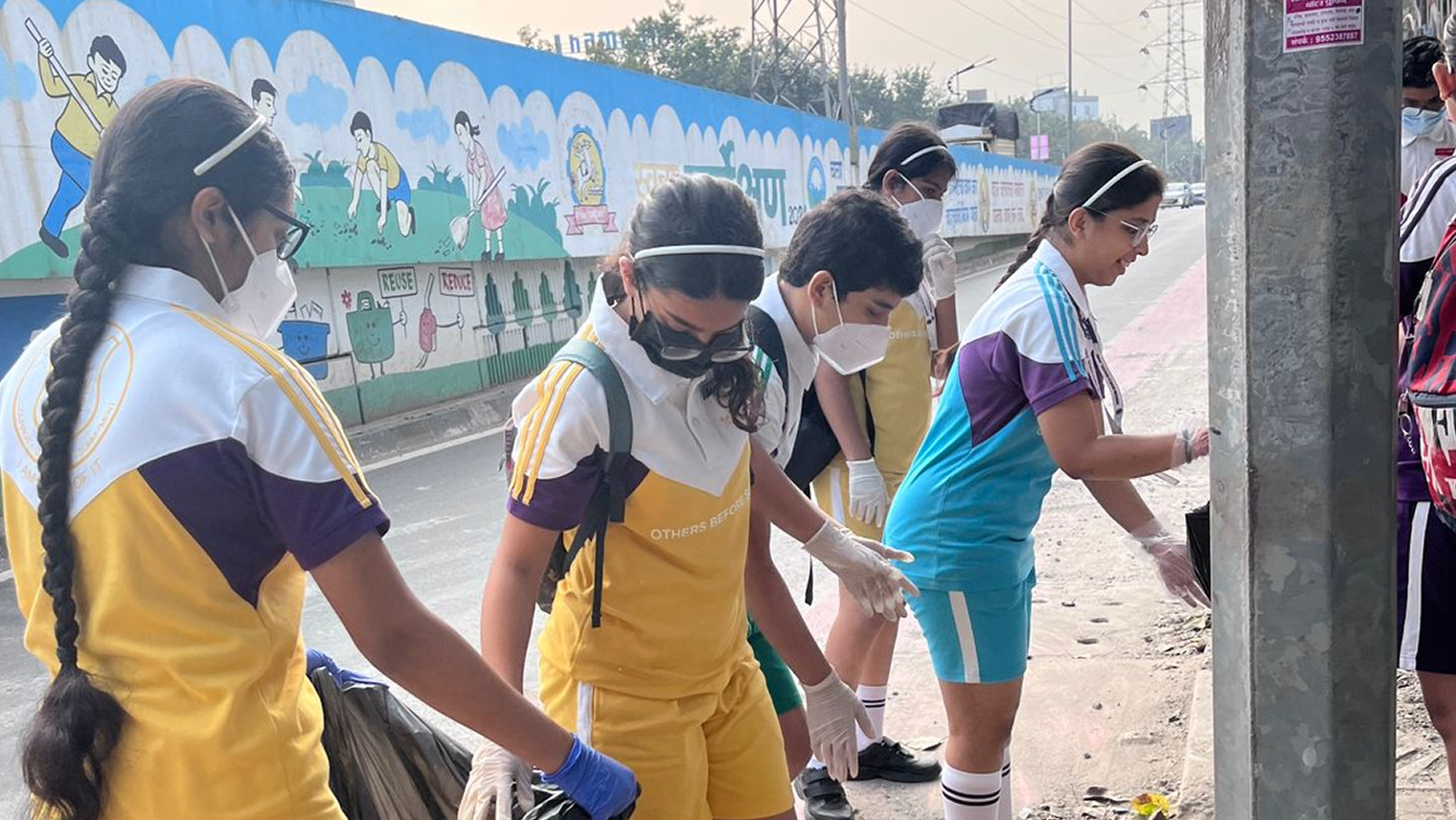 CLEANLINESS DRIVE AT SAVITRI PHULE GARDEN